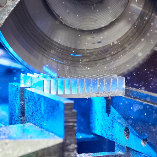 Řezání materiálu – kolmetal.cz